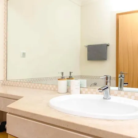 View Waves By Ici Algarve *